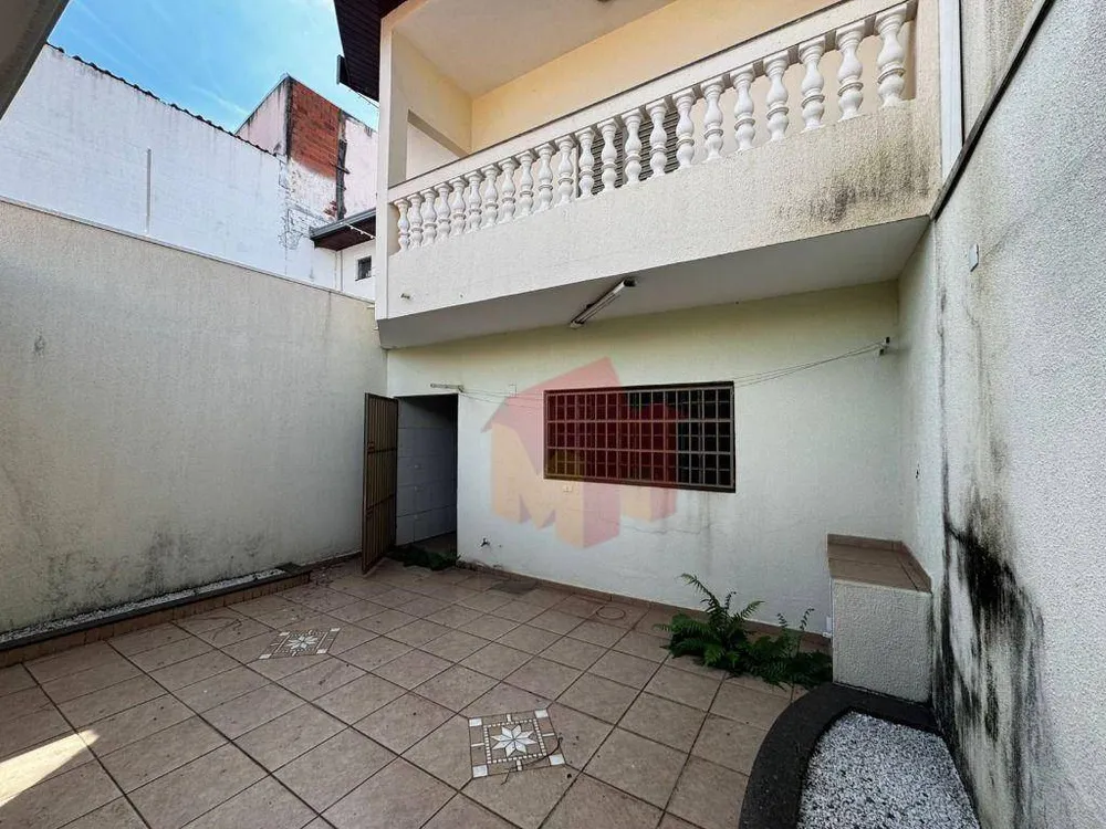 Casa, 3 quartos, 210 m² - Foto 15