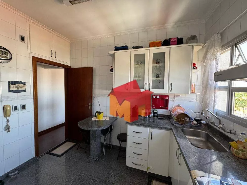 Apartamento à venda com 2 quartos, 60m² - Foto 6