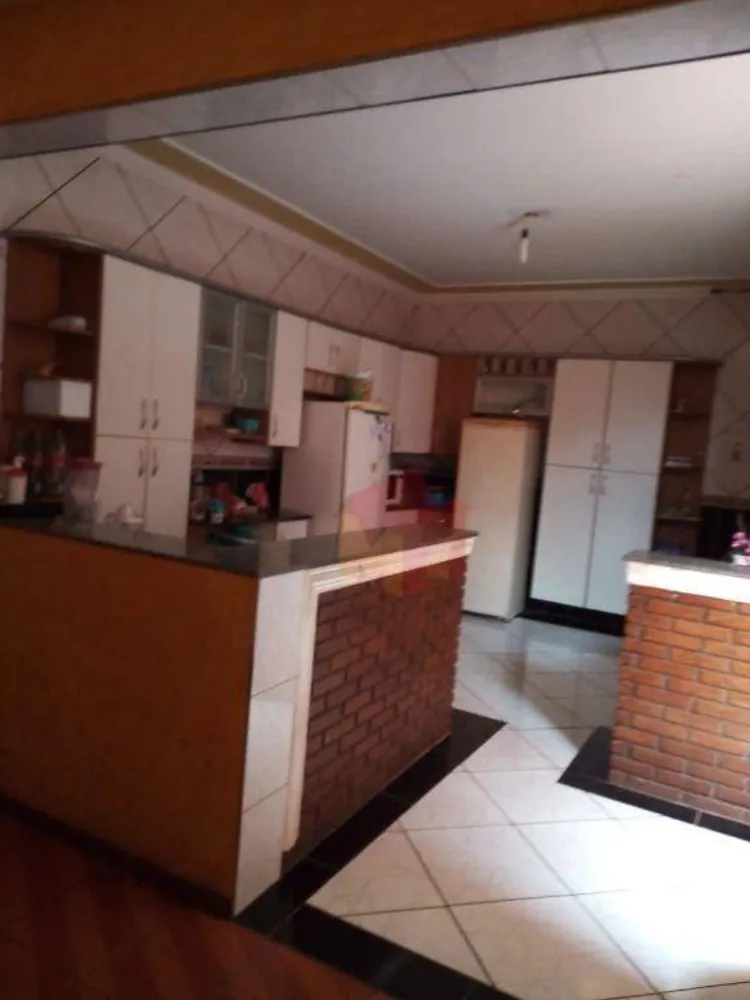 Casa, 3 quartos, 407 m² - Foto 2