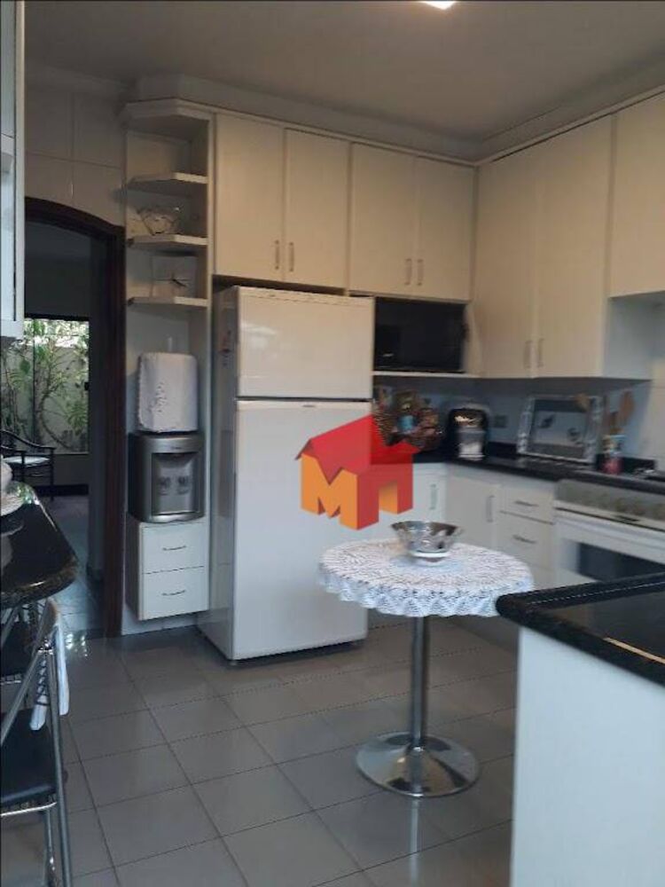 Casa, 3 quartos, 301 m² - Foto 18