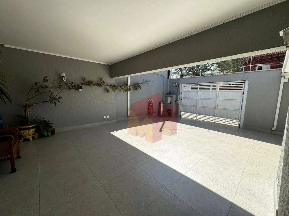 Casa, 3 quartos, 175 m² - Foto 2