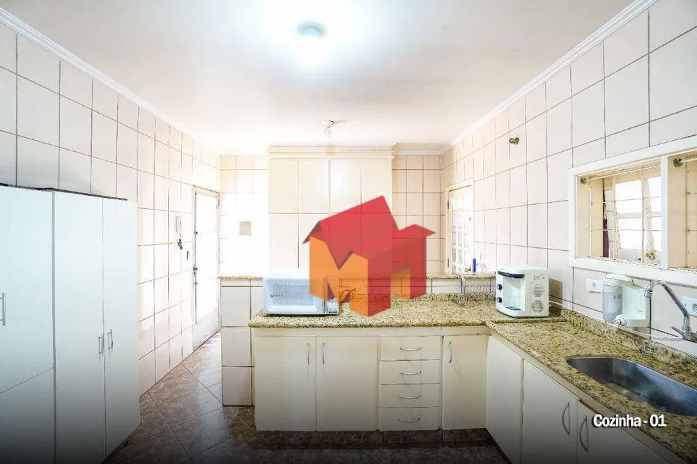 Casa, 3 quartos, 200 m² - Foto 9