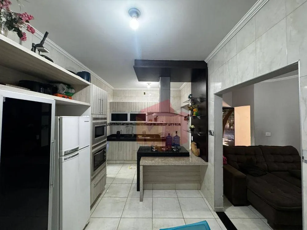 Casa, 3 quartos, 190 m² - Foto 8