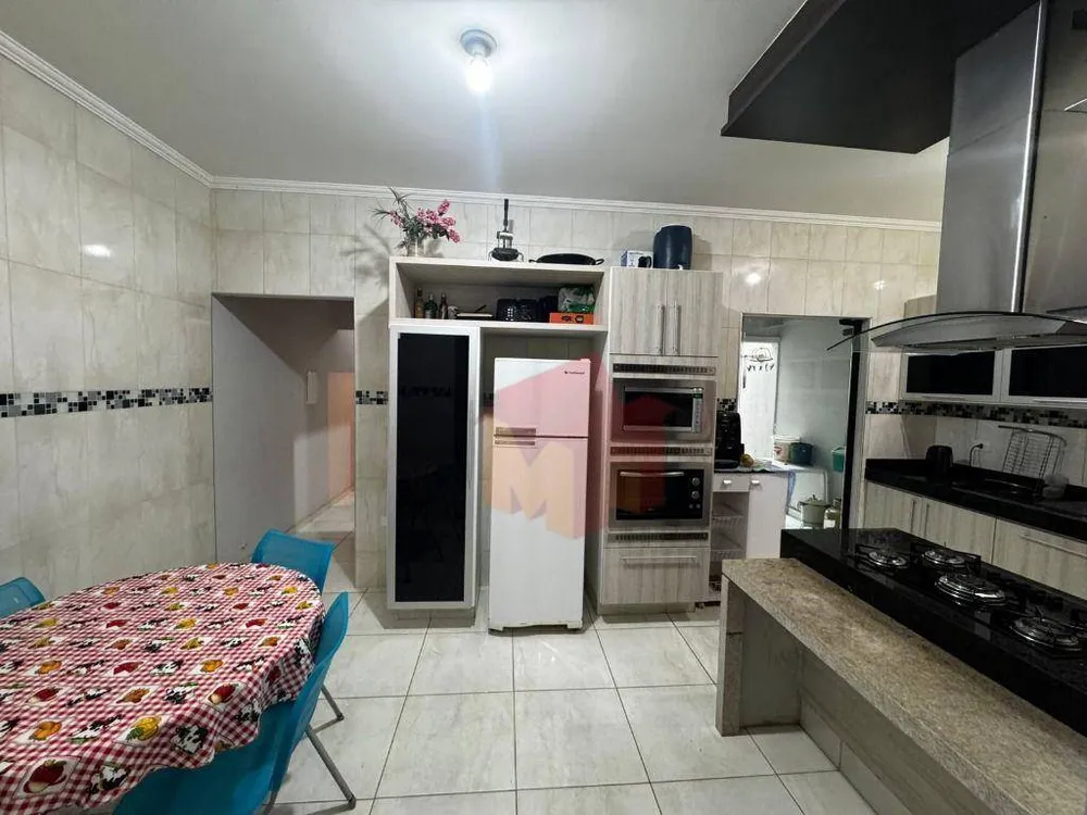 Casa, 3 quartos, 190 m² - Foto 7