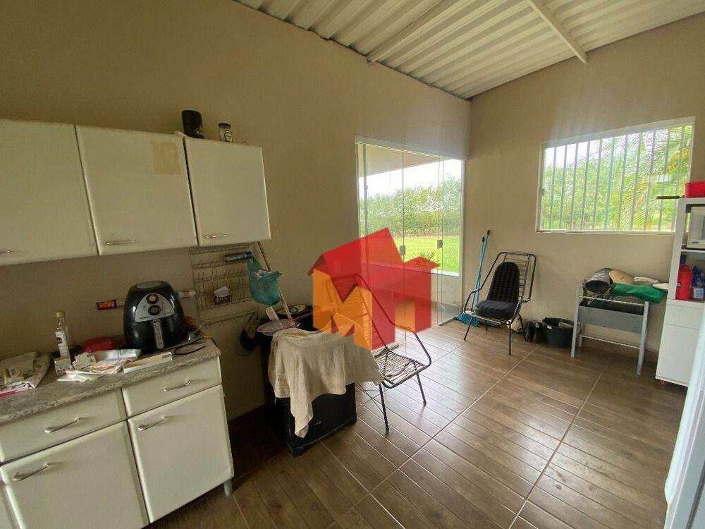 Chácara à venda com 4 quartos, 100m² - Foto 5