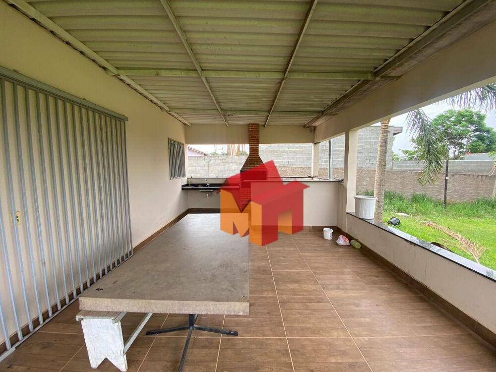 Chácara à venda com 4 quartos, 100m² - Foto 2