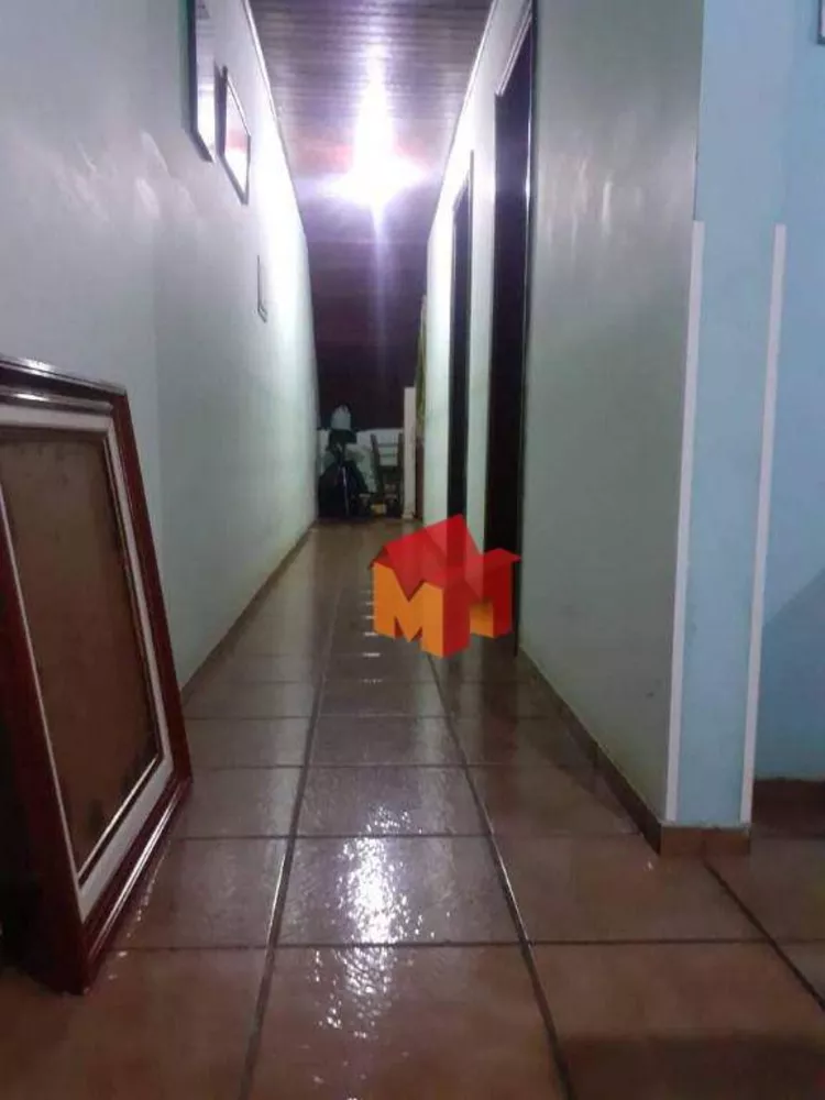 Sobrado à venda com 3 quartos, 198m² - Foto 3