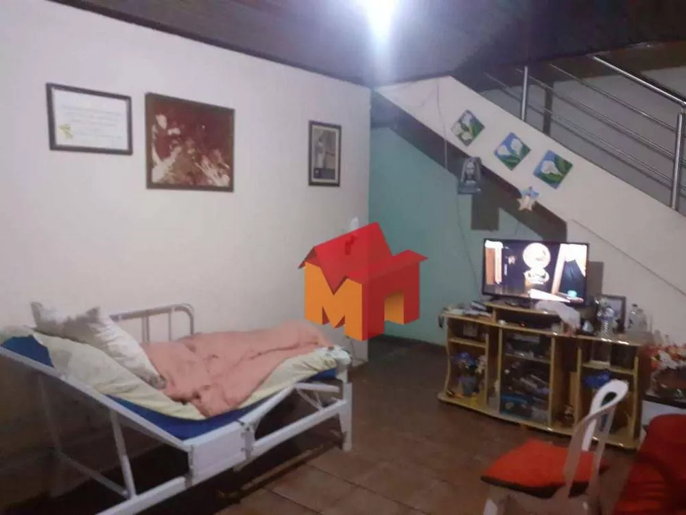 Sobrado à venda com 3 quartos, 198m² - Foto 2