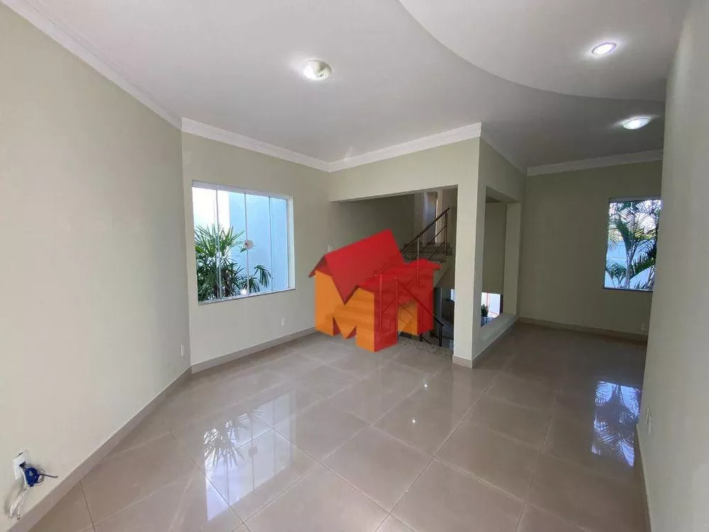 Casa, 3 quartos, 354 m² - Foto 3