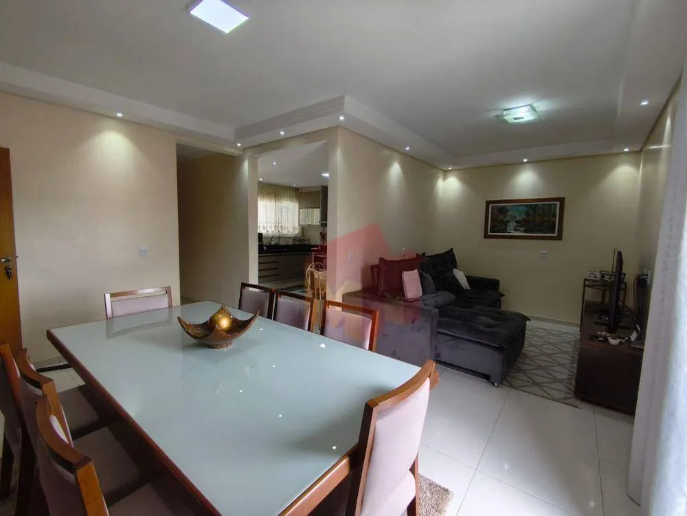 Sobrado, 3 quartos, 260 m² - Foto 3
