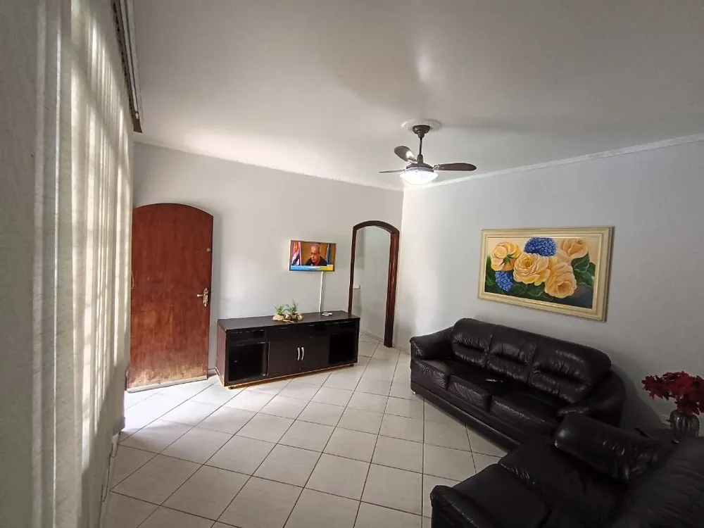 Chácara, 2 quartos, 1017 m² - Foto 9