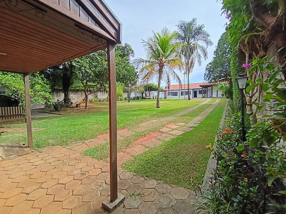 Chácara, 2 quartos, 1017 m² - Foto 1