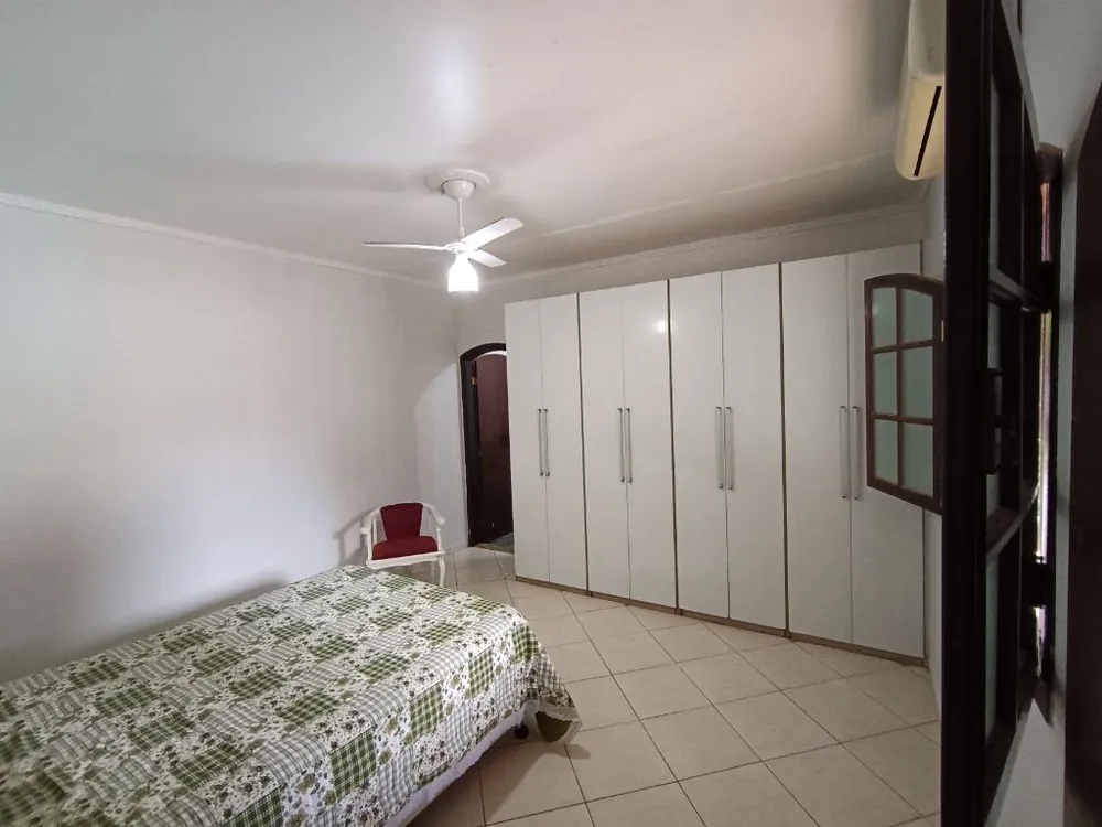 Chácara, 2 quartos, 1017 m² - Foto 12