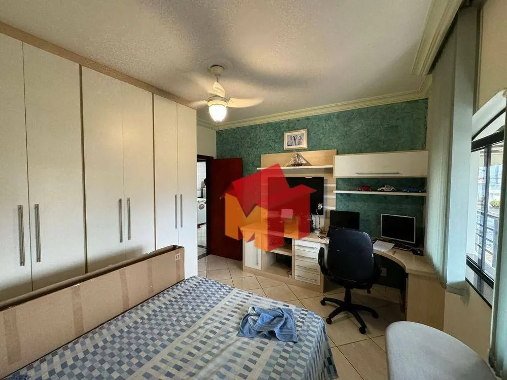 Casa, 4 quartos, 400 m² - Foto 1