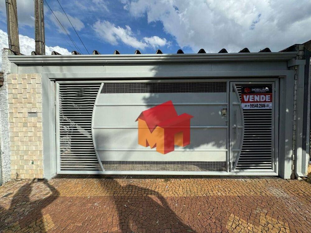 Casa, 3 quartos, 110 m² - Foto 1