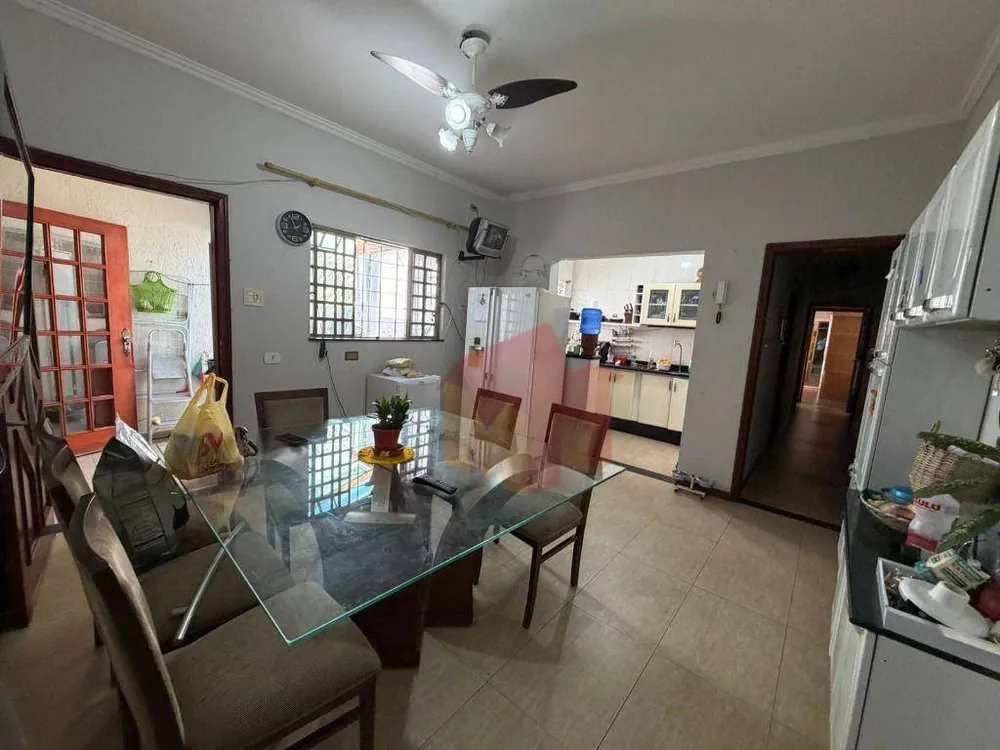 Casa, 3 quartos, 225 m² - Foto 6