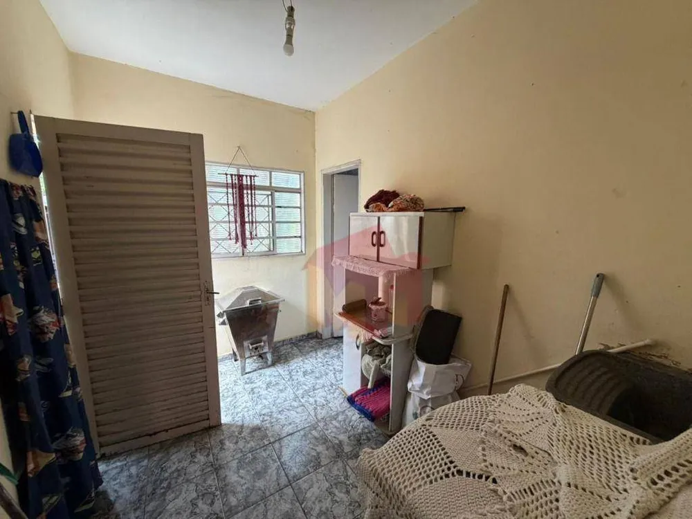 Casa, 4 quartos, 234 m² - Foto 9