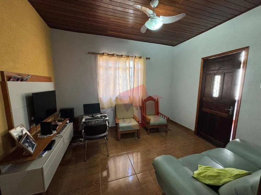 Casa, 5 quartos, 200 m² - Foto 1