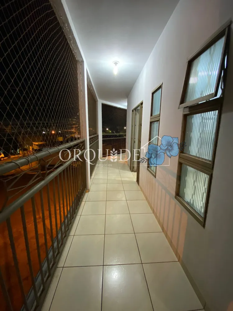 Casa, 4 quartos, 360 m² - Foto 4