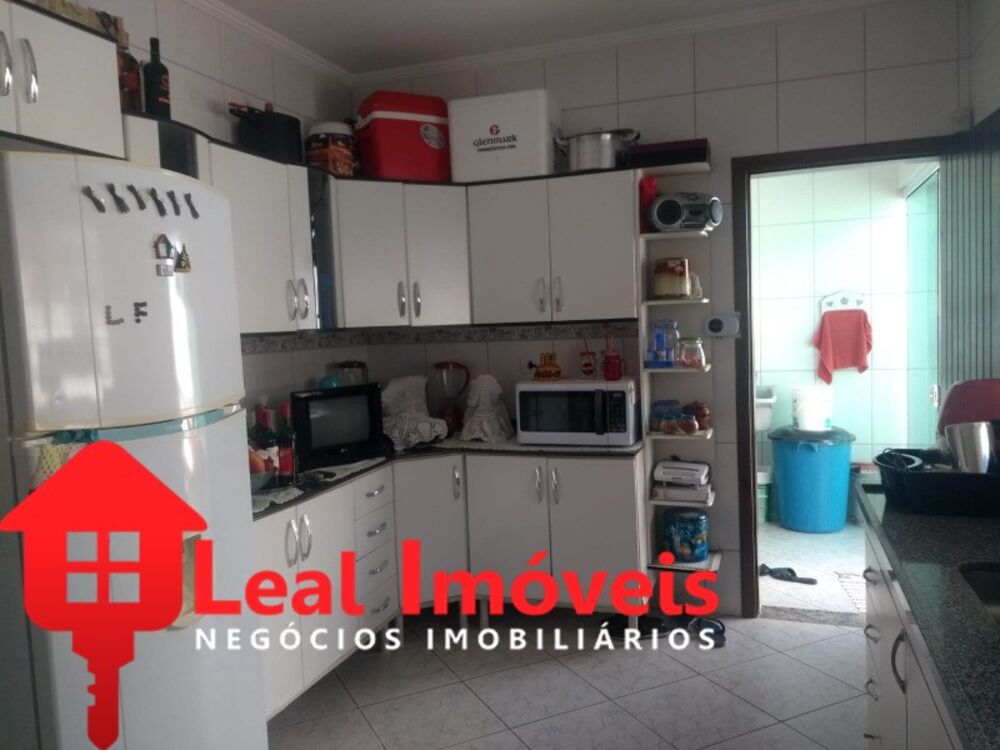 Casa, 4 quartos - Foto 1