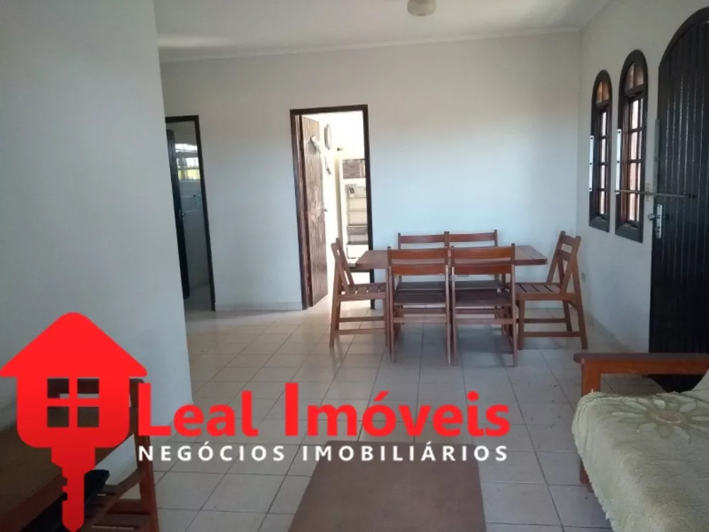 Apartamento à venda com 3 quartos, 10m² - Foto 2