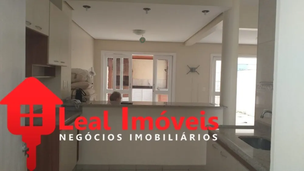 Casa, 3 quartos, 10 m² - Foto 2