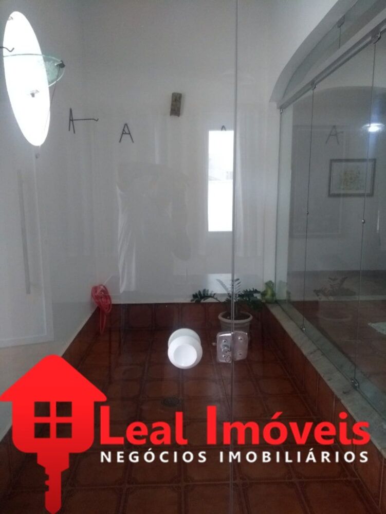 Casa, 8 quartos - Foto 1