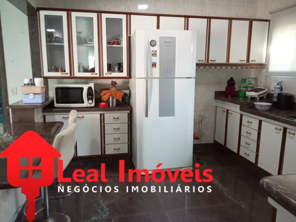 Casa, 8 quartos, 10 m² - Foto 37