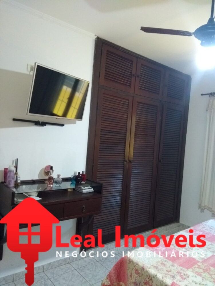 Casa, 4 quartos - Foto 1