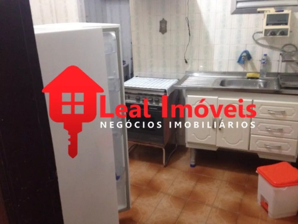 Apartamento à venda com 2 quartos, 10m² - Foto 5