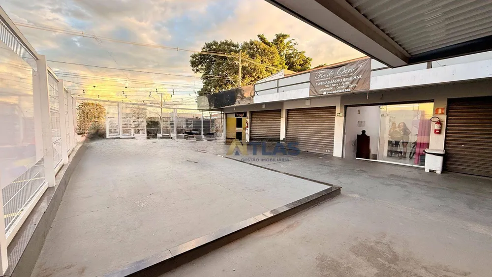 Loja-Salão, 236 m² - Foto 1