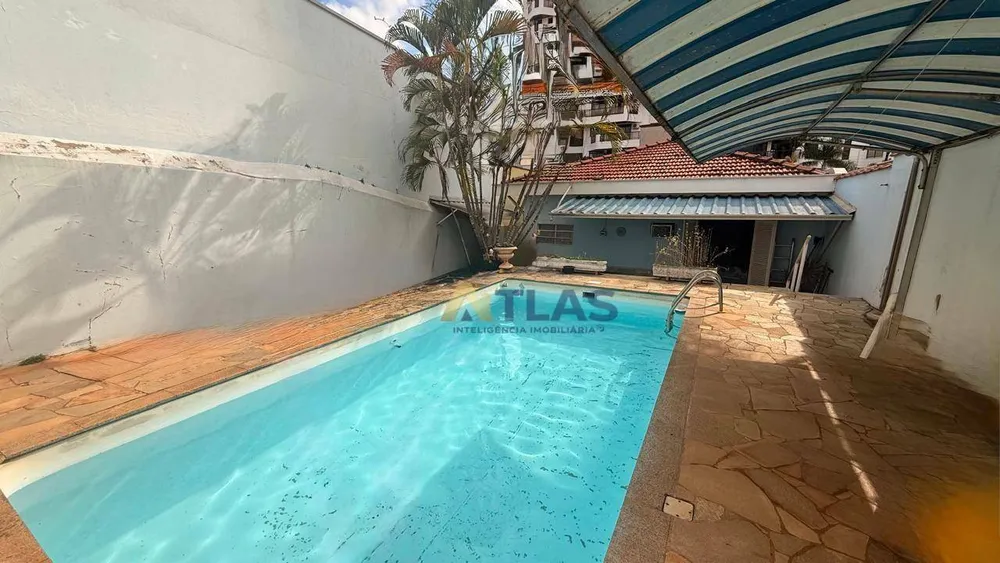 Casa, 3 quartos, 214 m² - Foto 1