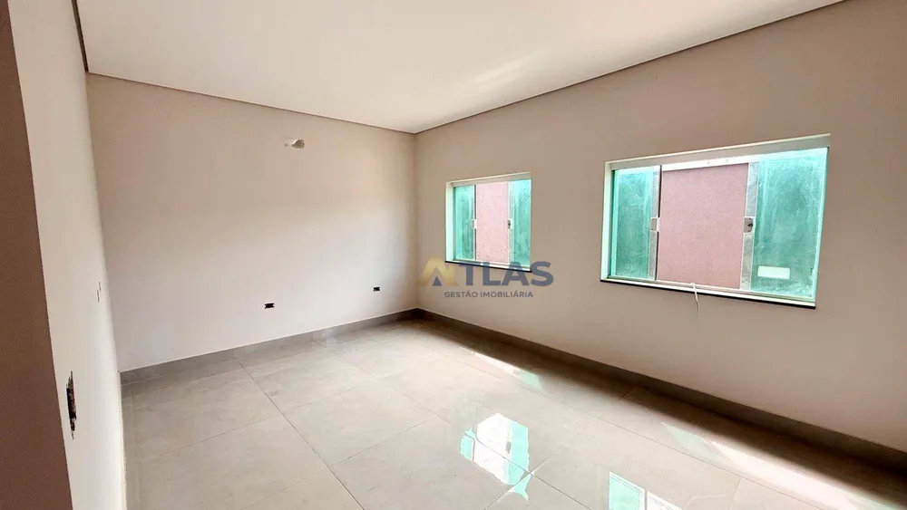Casa, 3 quartos, 181 m² - Foto 1