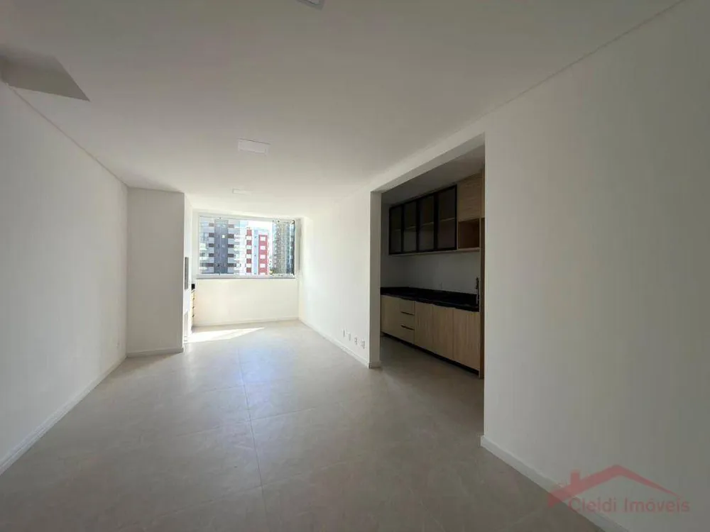 Apartamento, 3 quartos, 111 m² - Foto 2