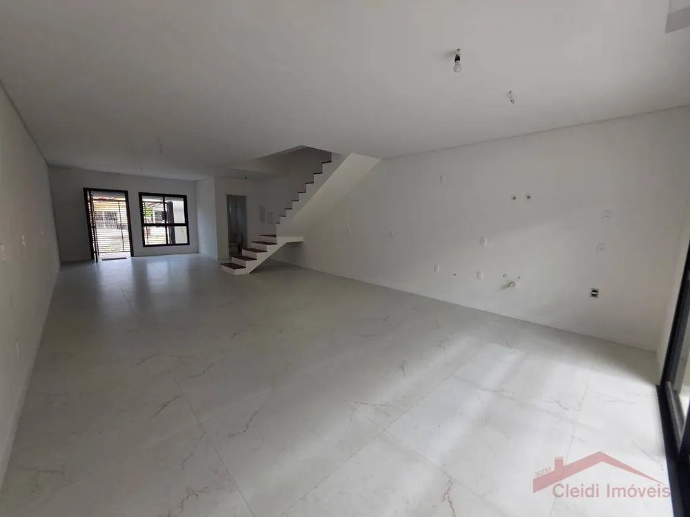 Sobrado, 3 quartos, 135 m² - Foto 2