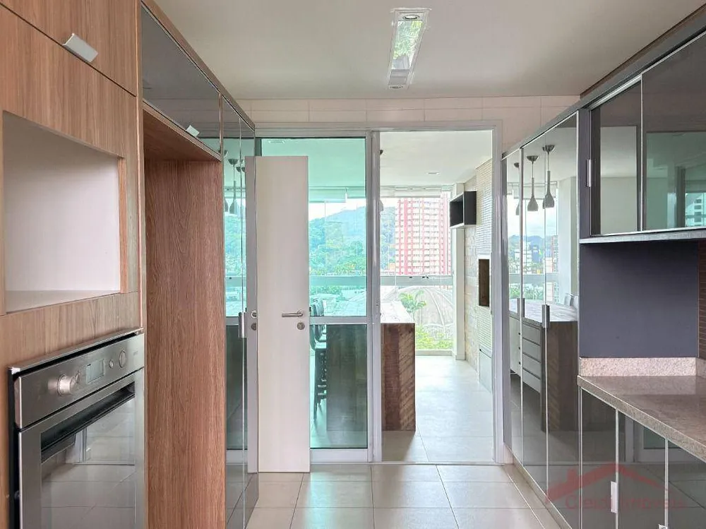 Apartamento, 4 quartos, 231 m² - Foto 4
