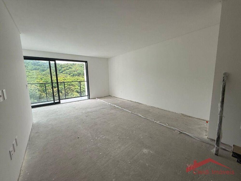 Apartamento para alugar com 3 quartos, 126m² - Foto 3