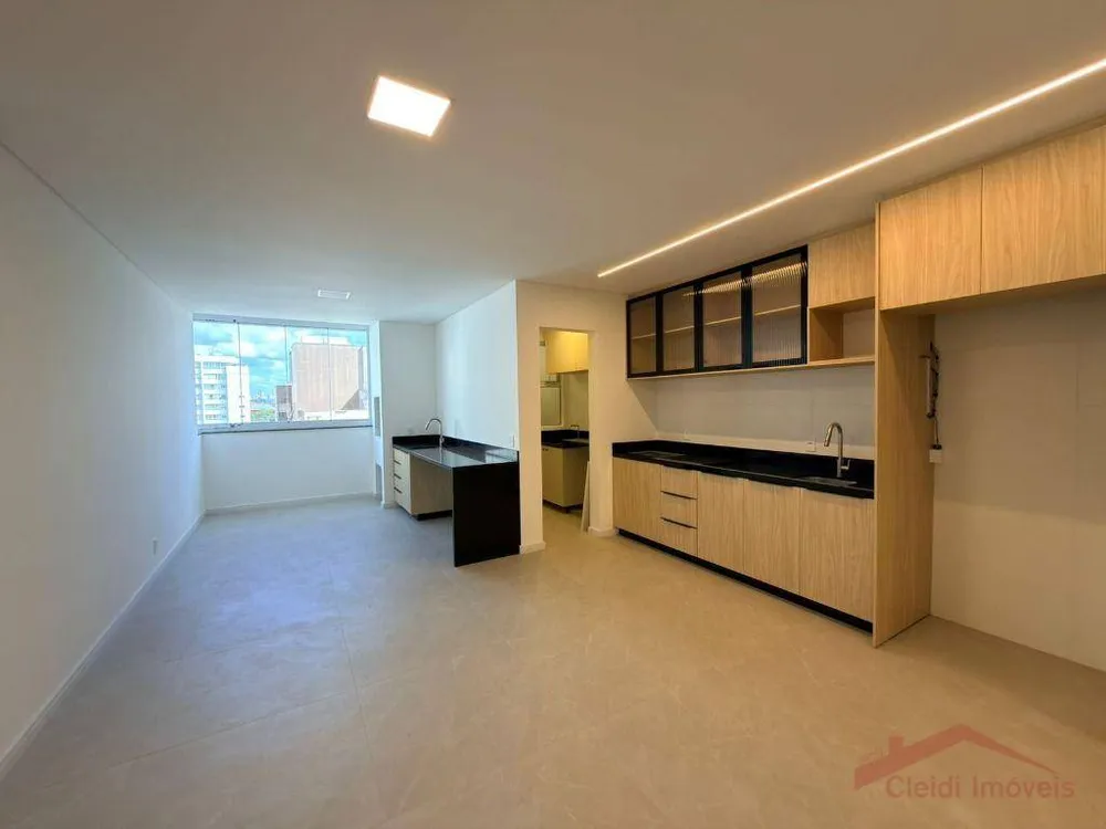 Apartamento, 3 quartos, 111 m² - Foto 2