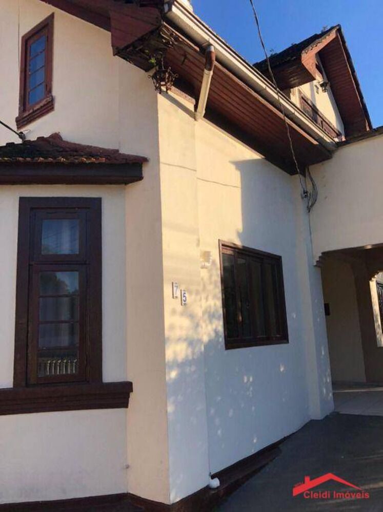 Casa, 11 quartos, 360 m² - Foto 1