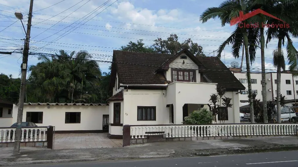 Casa, 11 quartos, 360 m² - Foto 1