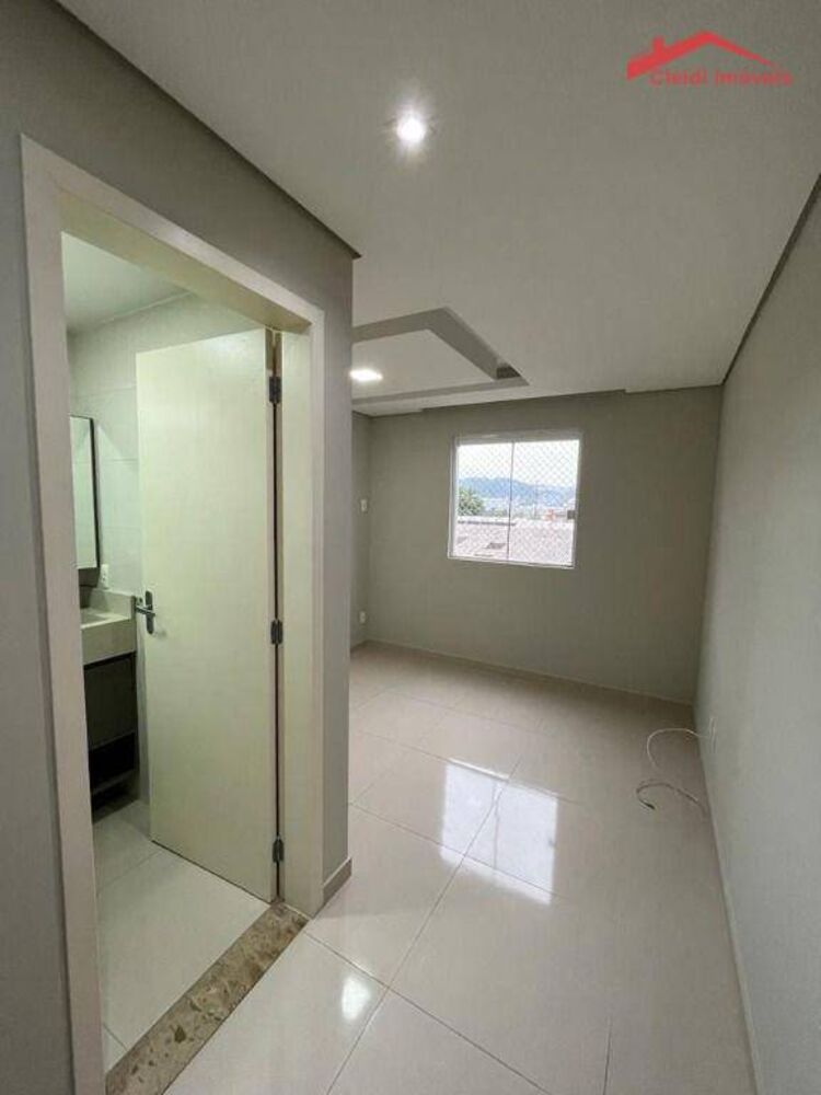 Apartamento para alugar com 2 quartos, 61m² - Foto 5