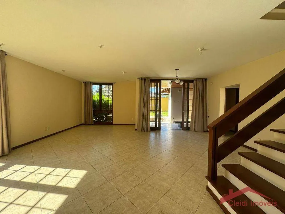 Casa, 3 quartos, 280 m² - Foto 8