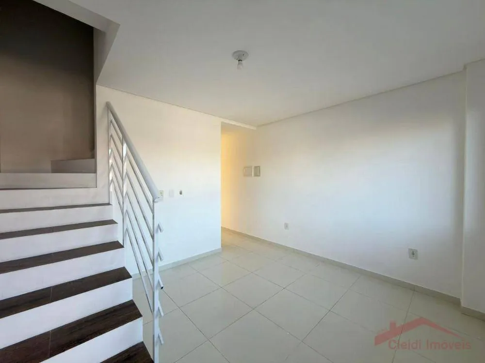 Sobrado, 2 quartos, 65 m² - Foto 4