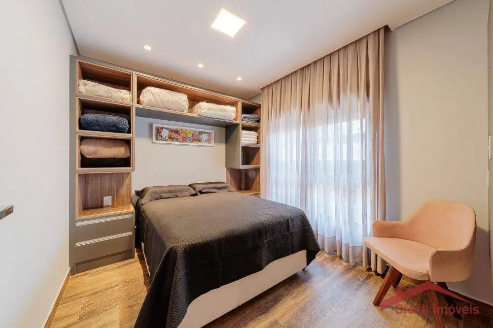 Casa, 4 quartos, 235 m² - Foto 9