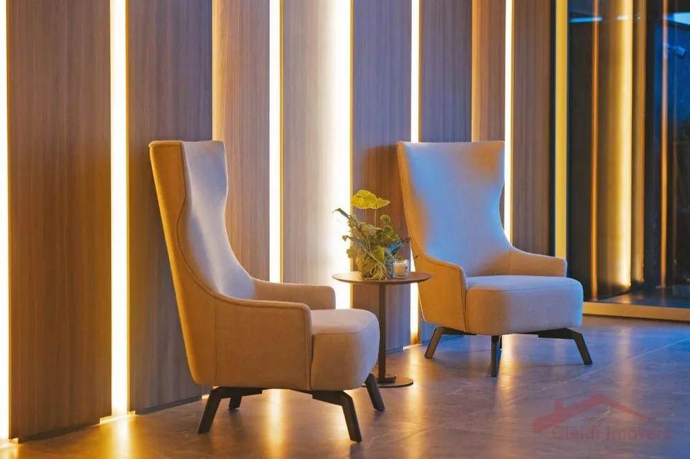 Apartamento, 4 quartos, 375 m² - Foto 1