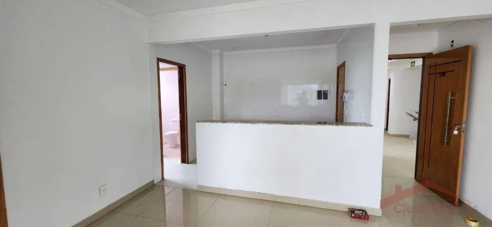 Apartamento, 3 quartos, 115 m² - Foto 2