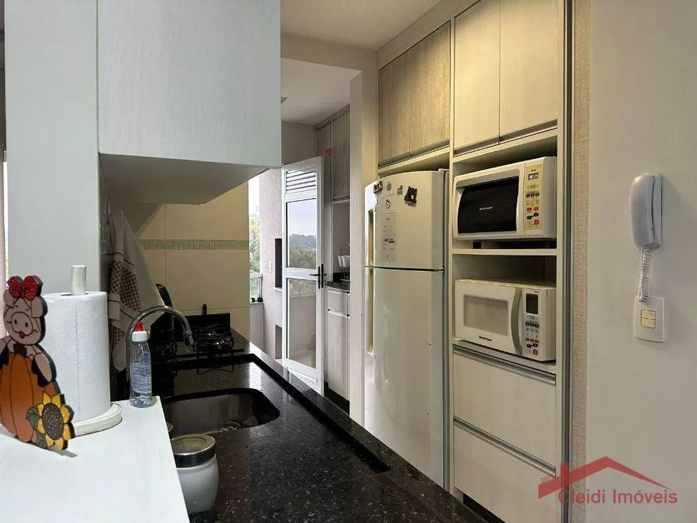 Apartamento à venda com 3 quartos, 92m² - Foto 6