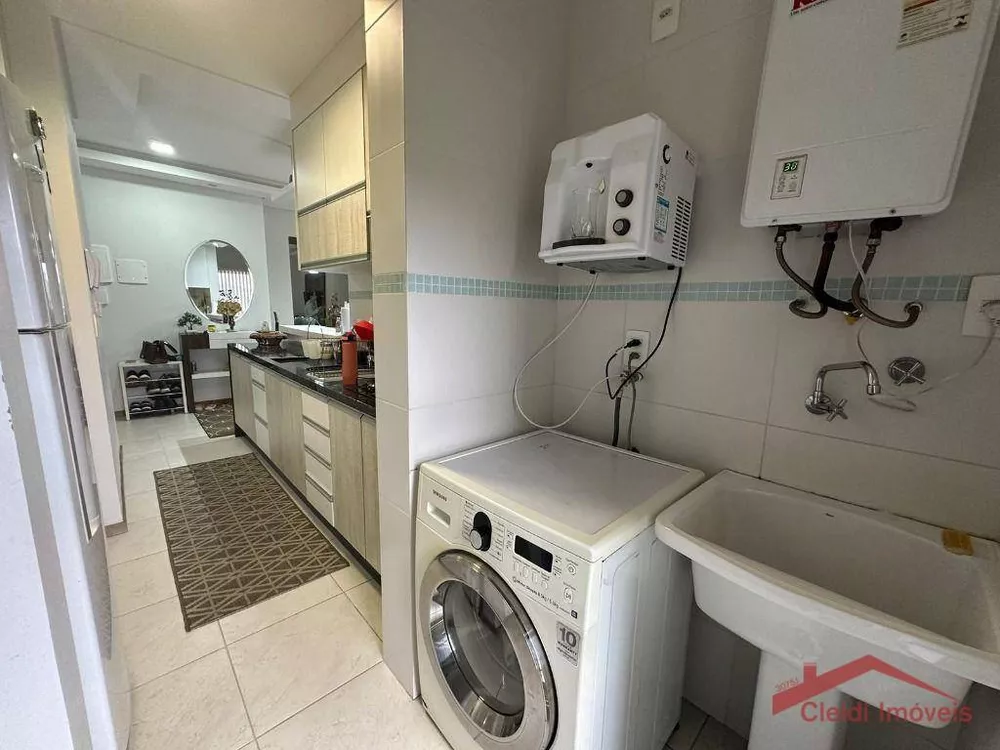 Apartamento à venda com 3 quartos, 92m² - Foto 8