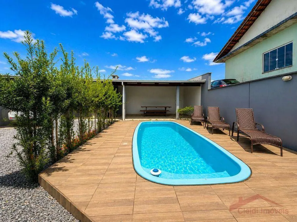 Casa, 2 quartos, 120 m² - Foto 1