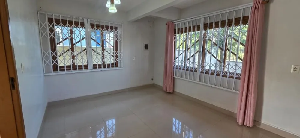 Sobrado, 3 quartos, 300 m² - Foto 3